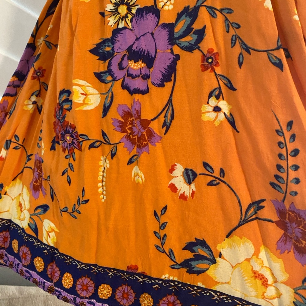 Urban Outfitters Orange Floral Midi Dress - Picture 5 of 5